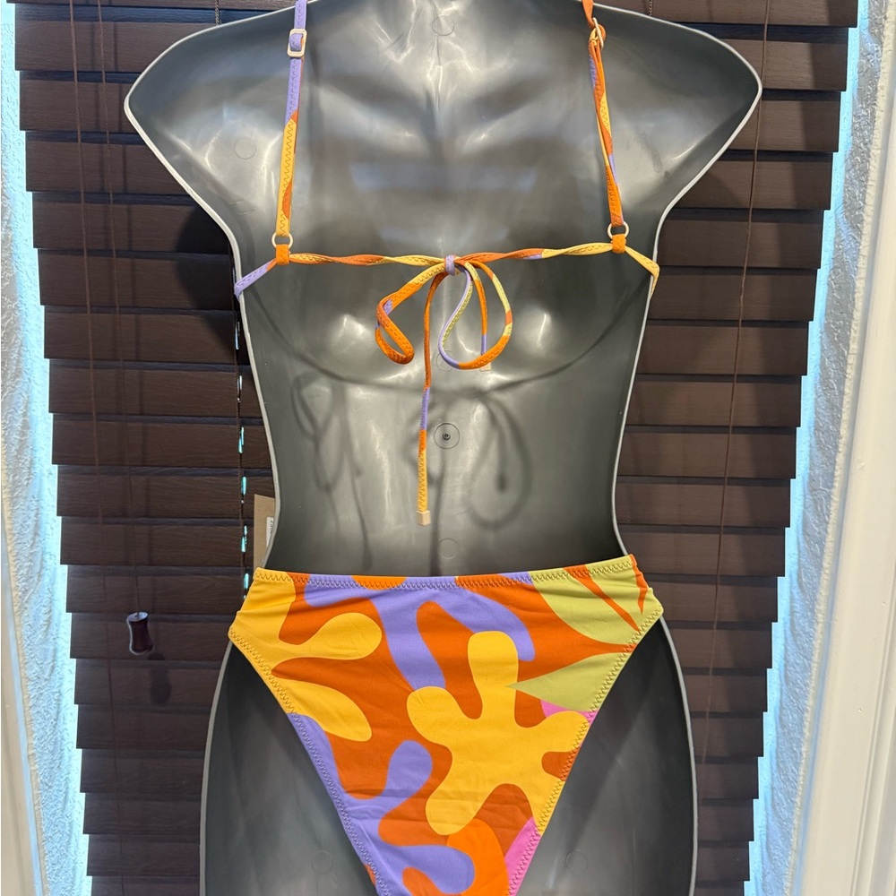Colorful Abstract Bikini Set - Picture 2 of 3